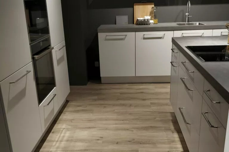 Sense 600 P | PVC-Plak 2,5 mm | Houtlook Planken