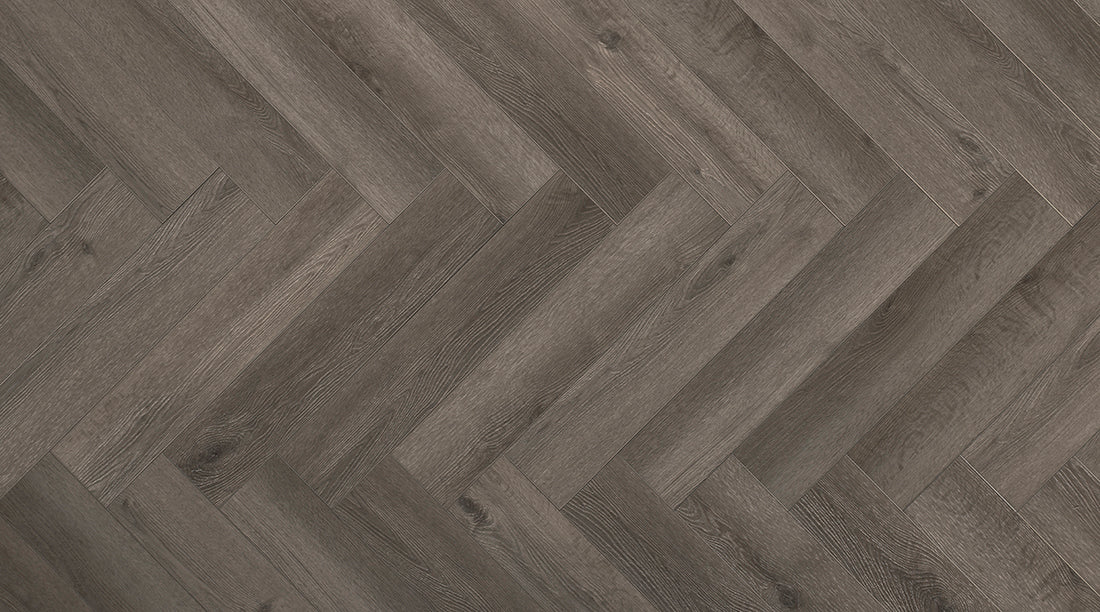 Yukon Smoked Grey | PVC Klik Visgraatvloer 4+1 mm met Ondervloer | Luxe Houtlook